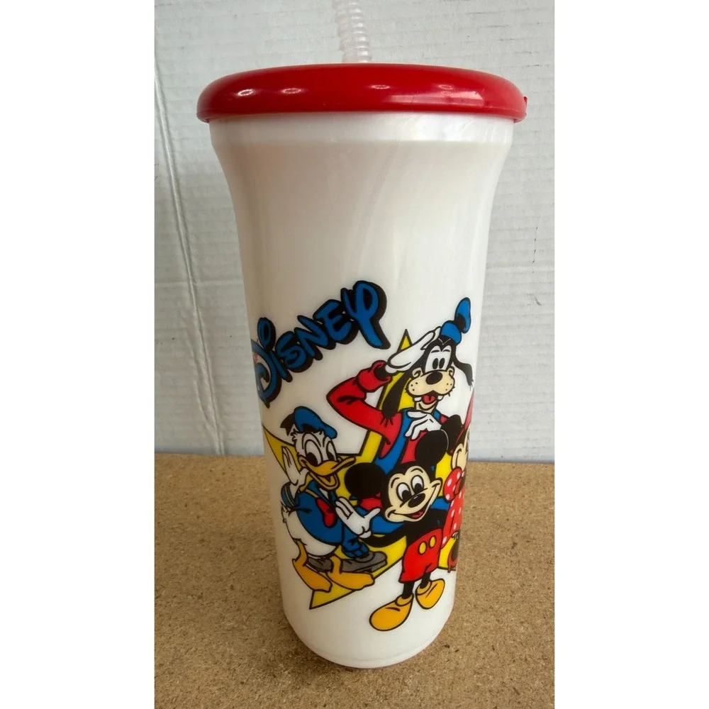 Rare Vintage Disney Characters Plastic Soda‎ Cup Sport Quart 8